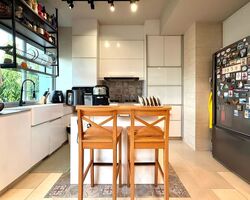 Springhill (D27), Terrace #568820151